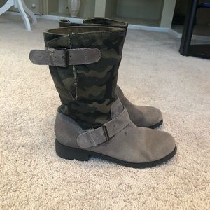BC Army Style Boots